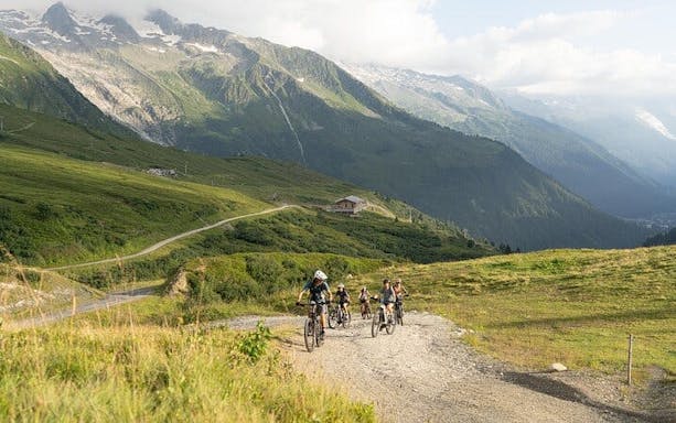 ebike mont-blanc at high altitude – day over chamonix-4