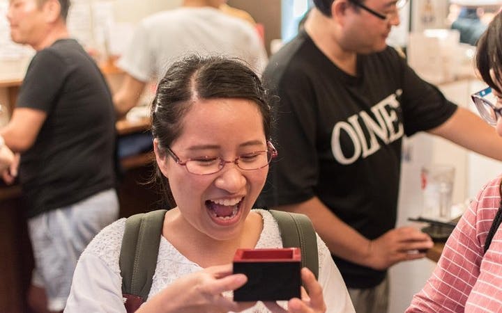 sake tasting masterclass in shinjuku (8+ varieties with a pro)-1