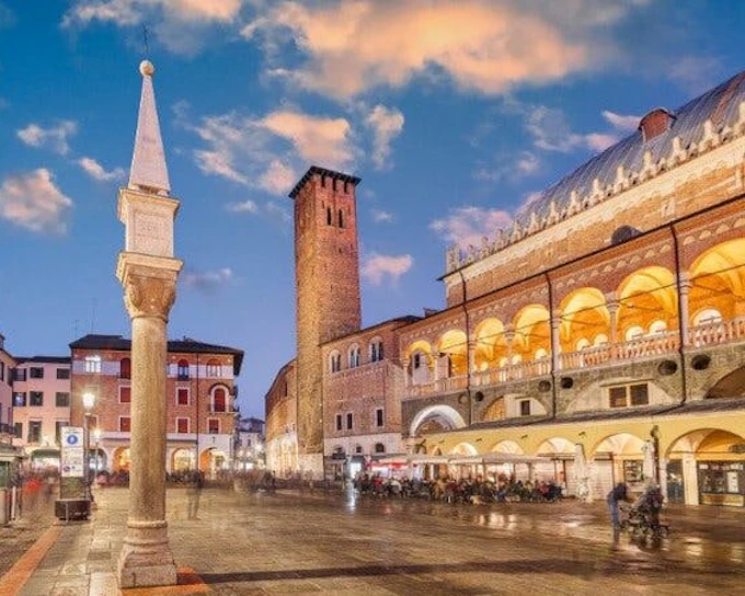 Padua Self-Guided Walking Tour on Mobile App (Product 53890)