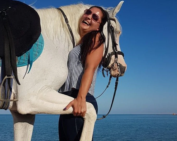 Hurghada Desert and Red Sea Horse Riding Tour with Hotel Transfers (Product 53676)