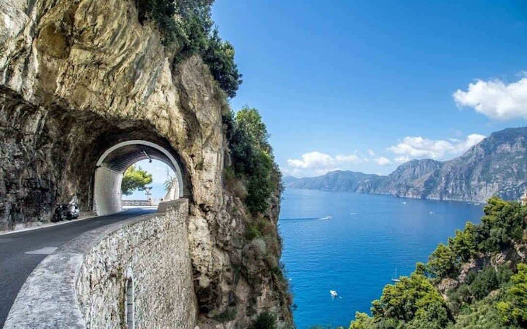 deluxe private tour of the amalfi coast-1