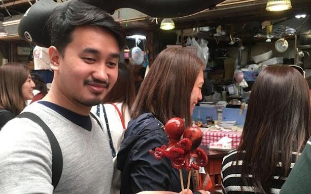 tour gastronomico a piedi al mercato di kuromon a osaka (6 tappe, 6 assaggi)-4