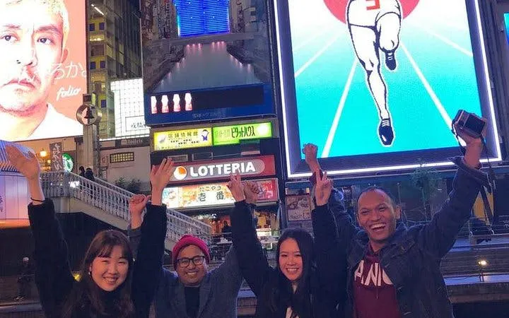 vandretur i namba, osaka (3 barer, 6 smaksprøver)-8