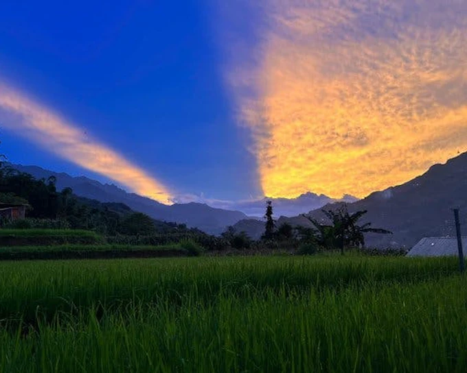 Sapa Private Sunset Valley Drive and Farm-to-Table Dinner in Giay Stilt House (Product 54207)