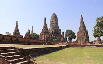 privat: ganztägige tour zum maeklong railway market und nach ayutthaya-2