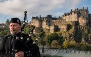 Edinburgh Old Town & Hidden Gems Guided Walking Tour Image 4