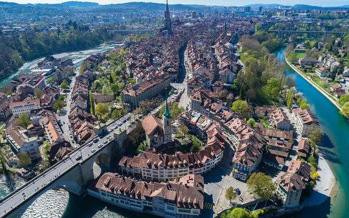 Aerial view of Bern Old Town with historic buildings and Aare River, Switzerland.