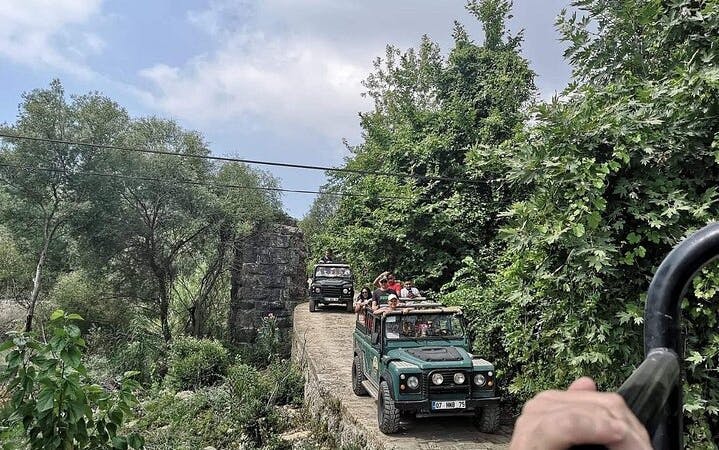 side jeep safari adventure-1
