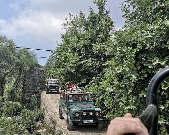 Side Jeep Safari Adventure