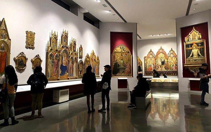 accademia gallery entry ticket with premium audio guide app-4