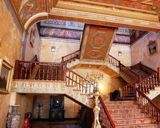 Istanbul Full Day Bosphorus Cruise and Beylerbeyi Palace Tour