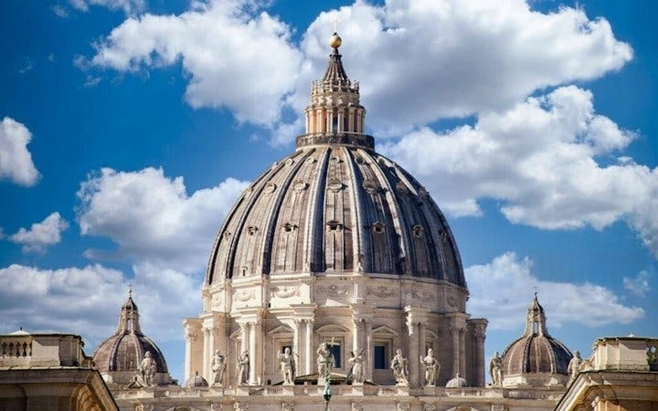 Geführte Tour durch den Petersdom mit Besichtigung der päpstlichen Grabstätten und der Bereiche im Untergrund — 2