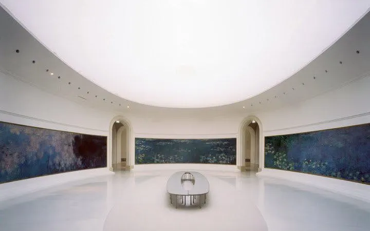 Water Lilies paintings in Musée de l'Orangerie, Paris exhibition room.