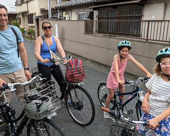 Nara Private E-Bike Tour: Todaiji, Deer Park, Knife shop, Shrine, Local Snack