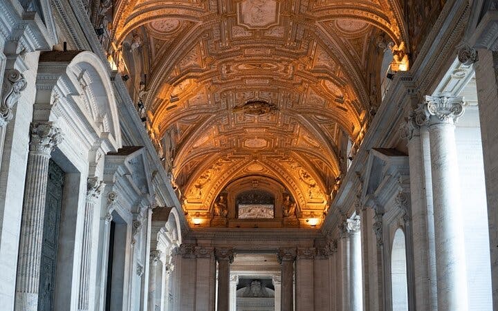 tour privado vip pela basílica de são pedro — sem fila-1