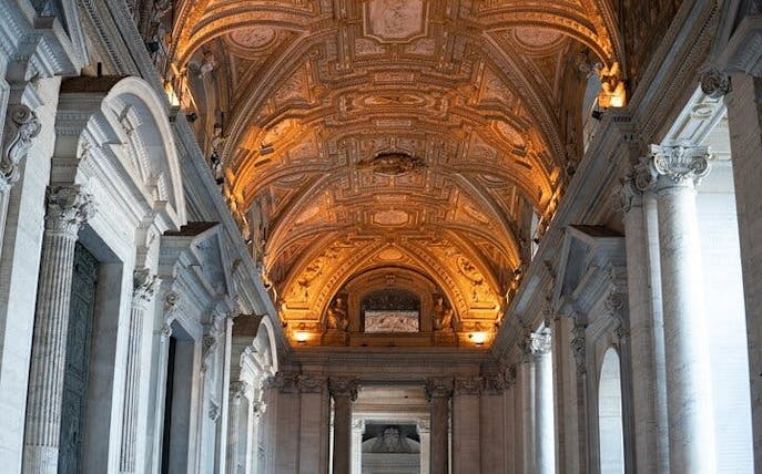 tour privado vip pela basílica de são pedro — sem fila-1