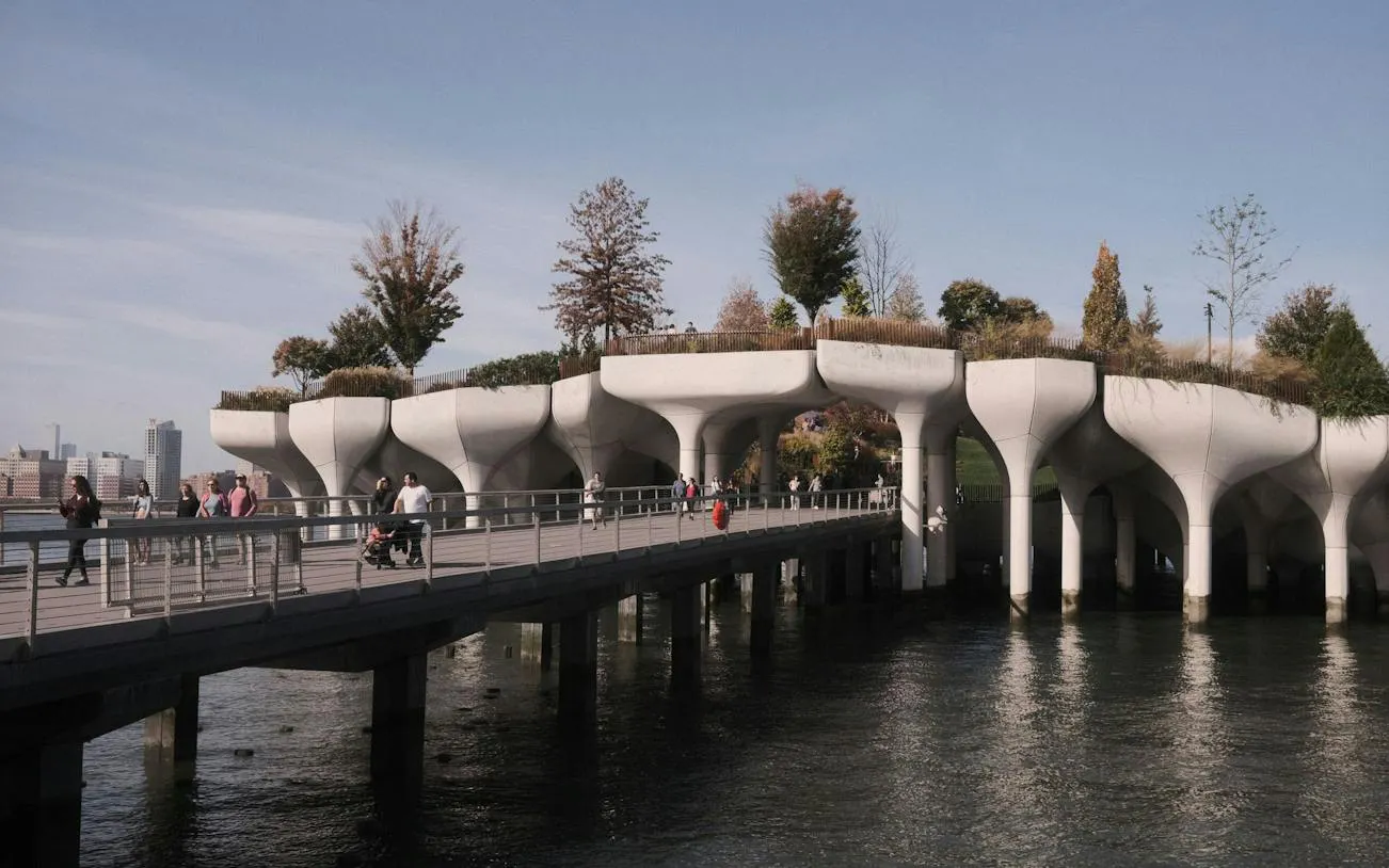 High Line Self-Guided Audio Walk: Little Island, Chelsea Market and the Vessel at Hudson Yards