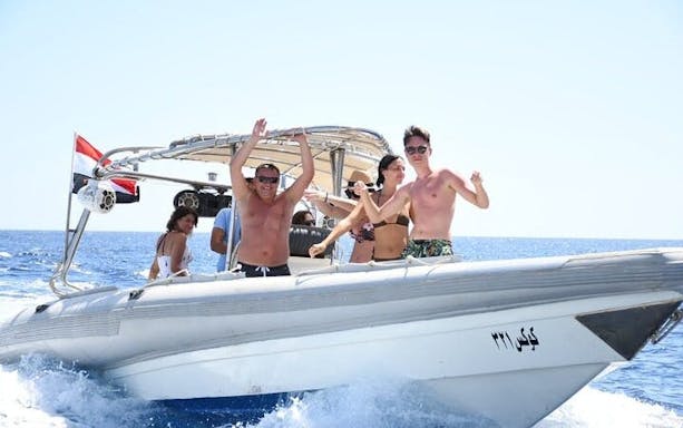 private speed boat to tiran island-4