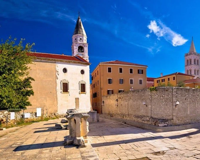 Zadar Self-Guided Walking Tour on Mobile App (Product 53699)