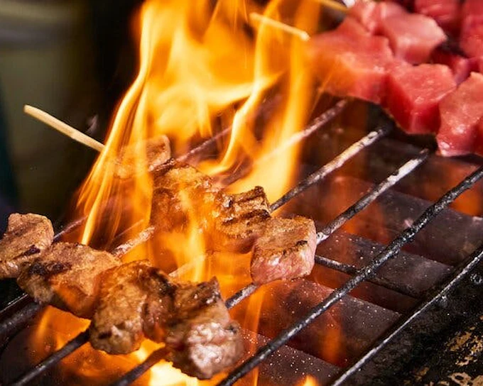Tsukiji Fish Market: Street Food & Culture Walking Tour (Product 52448)