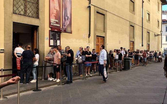 accademia gallery entry ticket with premium audio guide app-1