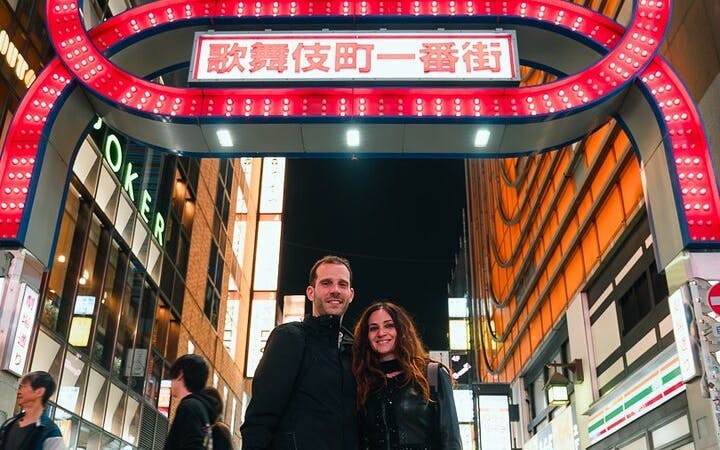 tur pietonal de noapte în shinjuku, tokyo: golden gai și locuri ascunse, frecventate de localnici-1