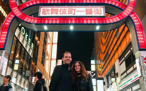 tokyo shinjuku night walking tour of golden gai and hidden local spots-1
