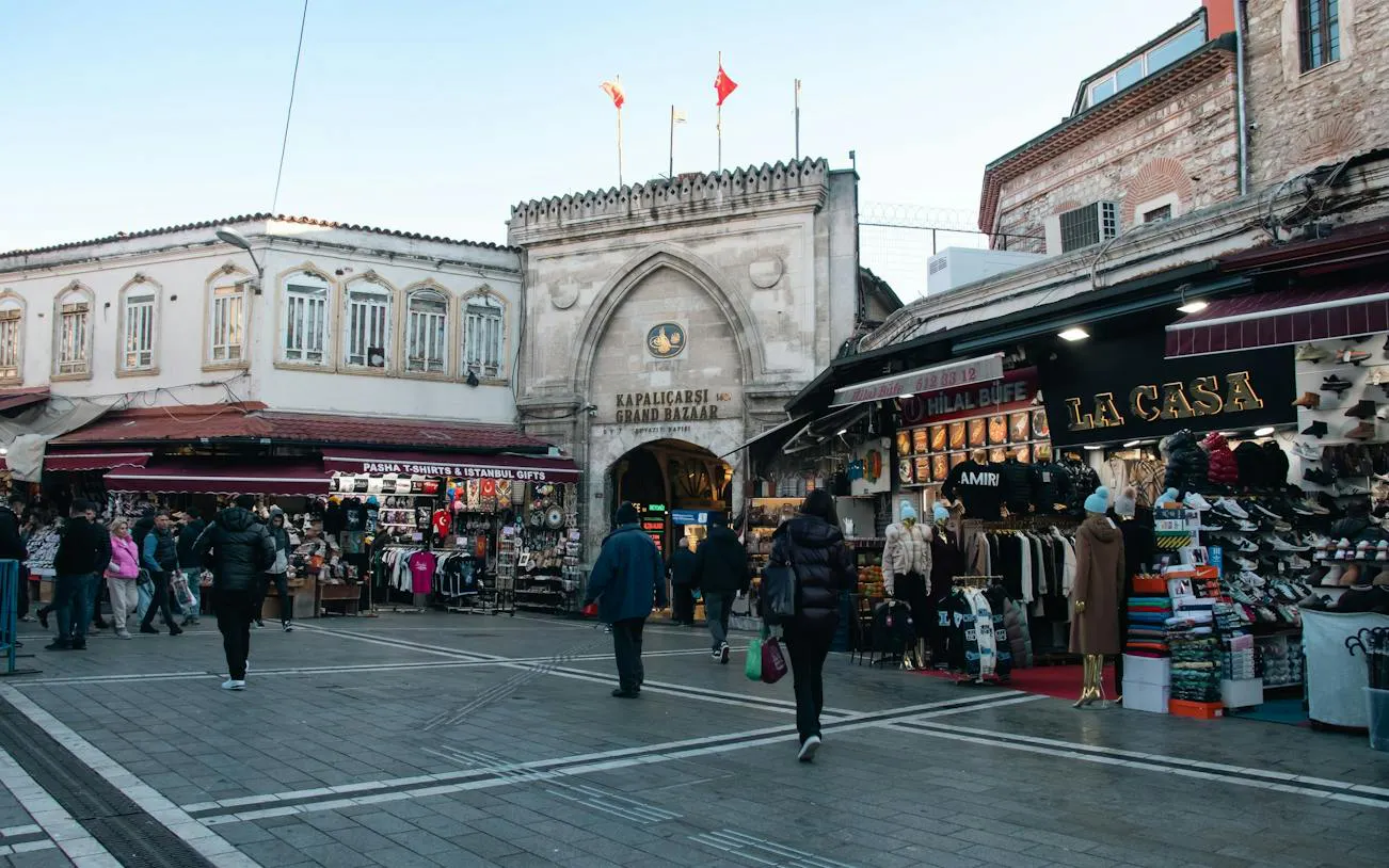 Grand Bazaar Self-Guided Audio Walk: Suleymaniye, the Spice Bazaar and the Golden Horn