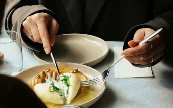 Oslo Walking Tour with Traditional Norwegian Meal