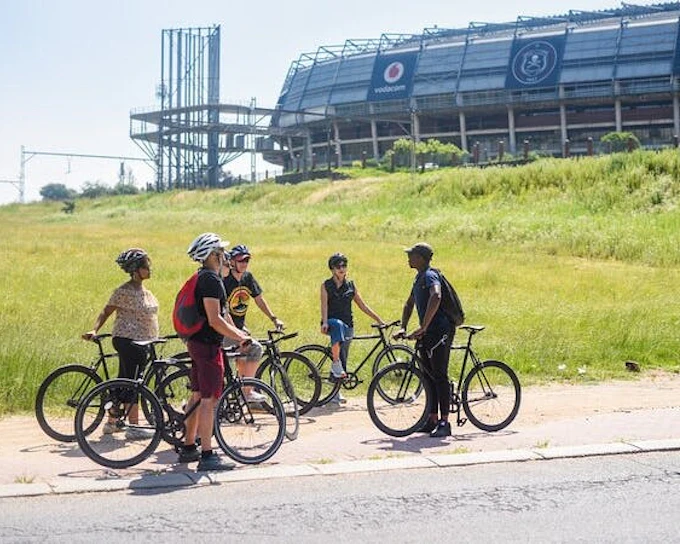 Soweto Guided Bicycle Tour with Local Lunch and Historical Sites