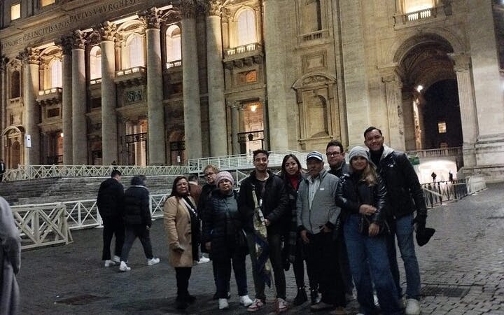 tour guiado à basílica de são pedro com acesso à cúpula-1