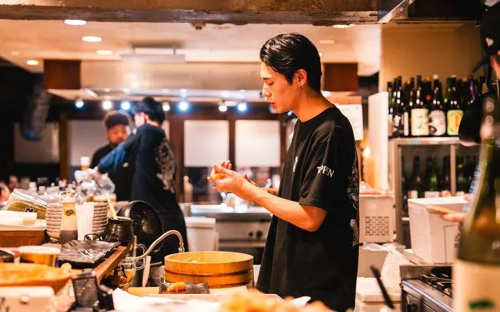 en prisbelønt kveld på izakaya – på barrunde i shibuya som en -8