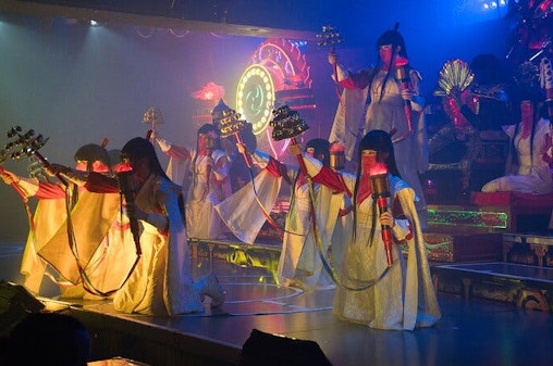 Shinjuku, Tokyo: Samurai Show Ticket in Kabukicho with 2 drinks