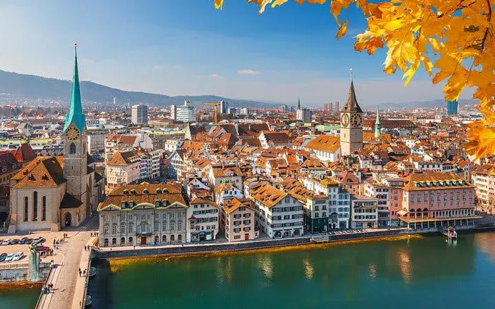 Zurich Self-Guided Walking Tour on Mobile App