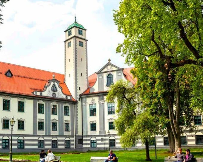 Augsburg Self-Guided Mobile Walking Tour with Audio Guide Access to 15+ Points of Interest