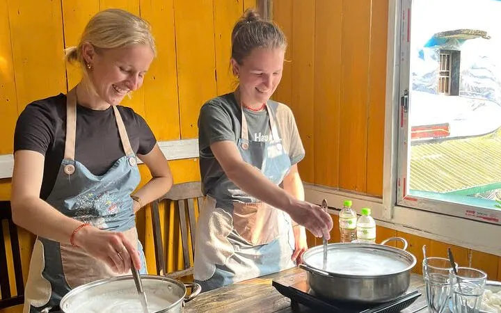 Tofu-making class in Sa Pa using local ingredients and Vietnamese culinary traditions.