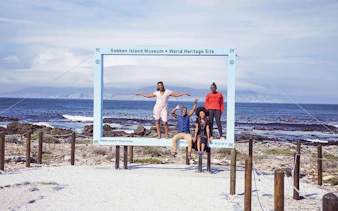 robben island, kirstenbosch botanical garden, and south african wine tour-3