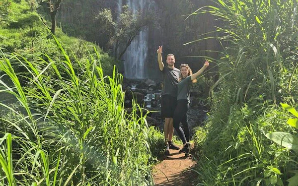 From Arusha: Materuni Waterfall and Coffee Farm Tour with Packed Lunch