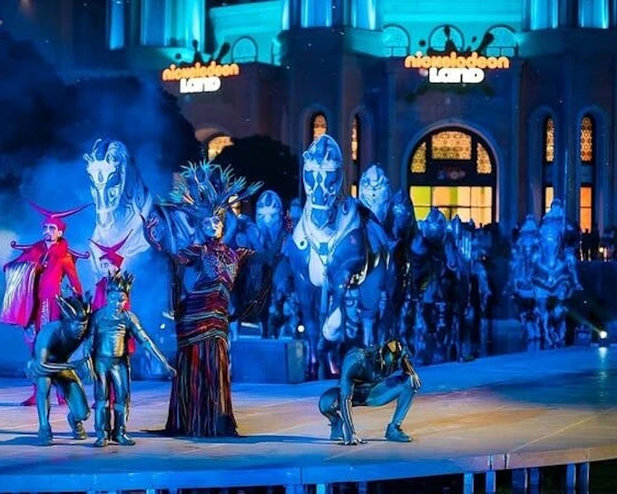 Land of Legends Night Show in Antalya – Round Transfer Inclu