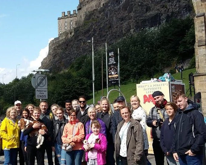 Harry Potter Walking Tour of Edinburgh Featuring Film Locations, Games, and Trivia