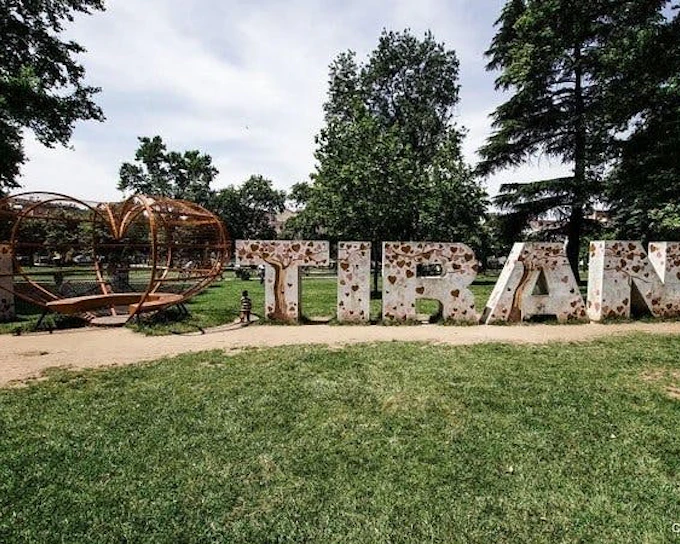 Tirana Walking Tour of Communist-Era Sites and Street Food Tastings