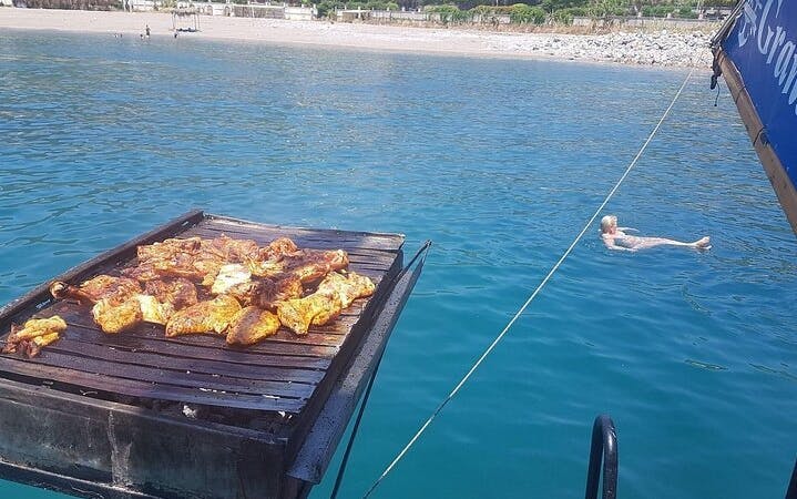 excursie cu barca pirat în alanya, cu prânz și băuturi răcoritoare gratuite-2
