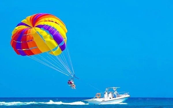 Parasailing, Banana & Quadra boat With Transfer - Sharm El Sheikh