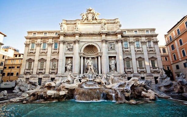 trevi fountain guided tour with exclusive access-3