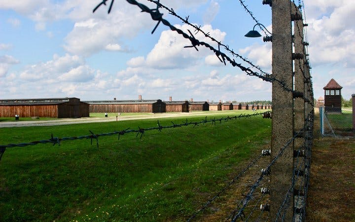 tur ghidat la auschwitz-birkenau - bilete și transport din cracovia-1