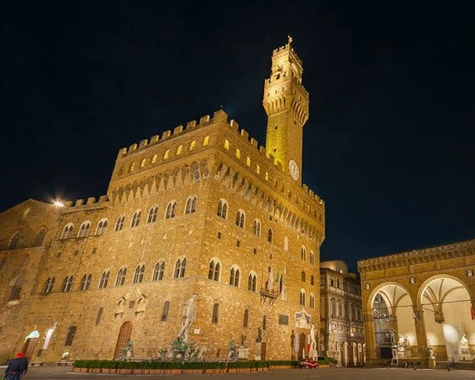 Haunted Florence: Self-Guided City Exploration Game