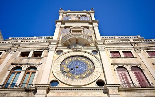 la tour de l'horloge de venise-3