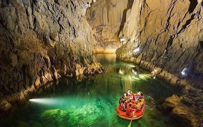 Altınbeşik Cave & Ormana Village Tour from Side