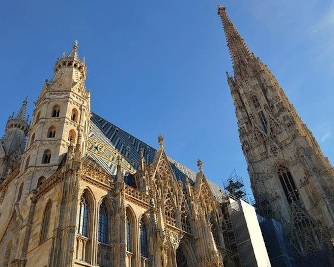 The Great Plague of Medieval Vienna: Self-Guided City Exploration Game (Product 52888)