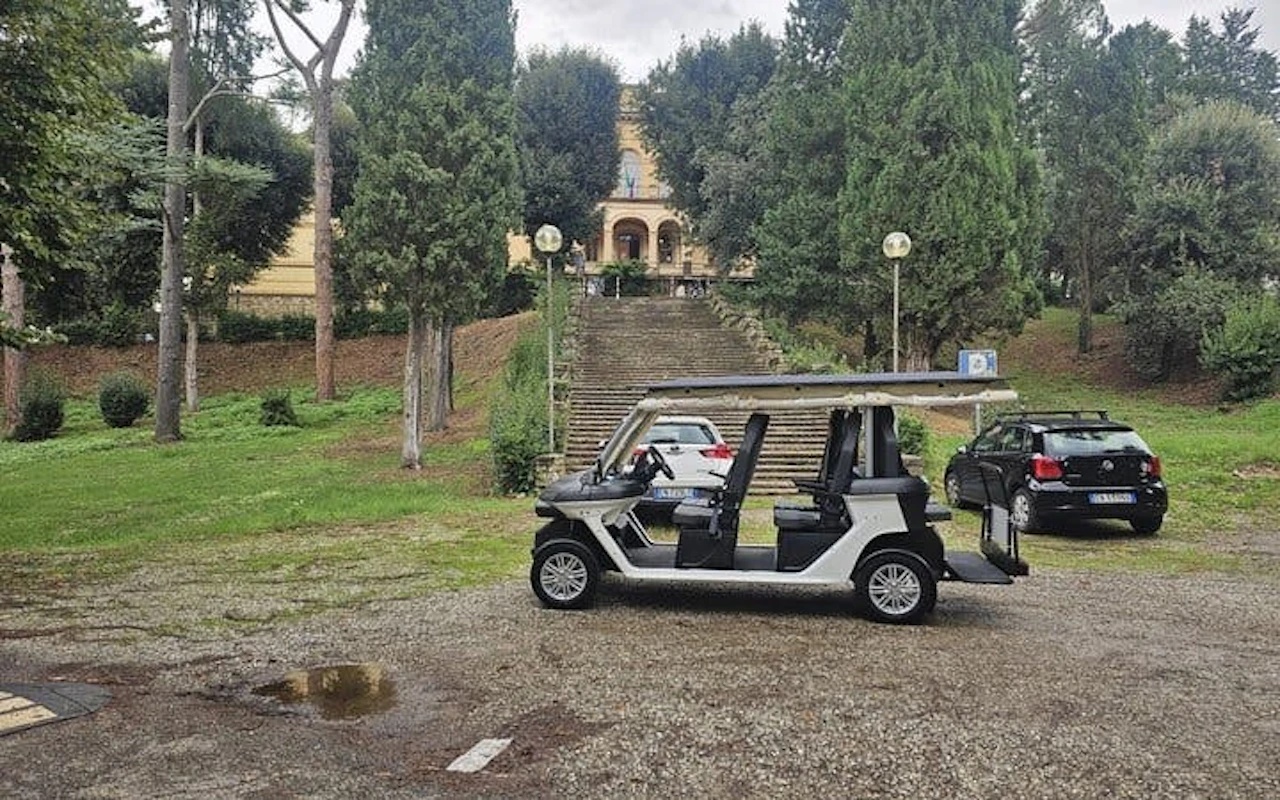 Visite privée de Florence au coucher du soleil en voiturette de golf électrique avec vue panoramique sur les collines — 3